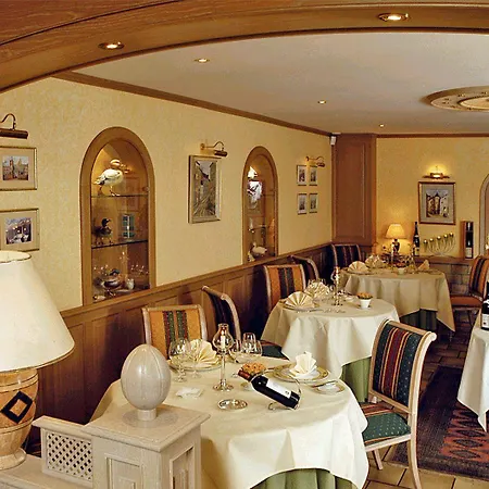 Domaine De La Foret Hotel