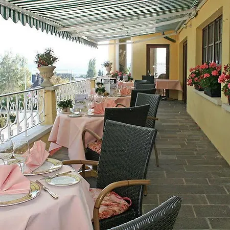 Domaine De La Foret فندق ريميش