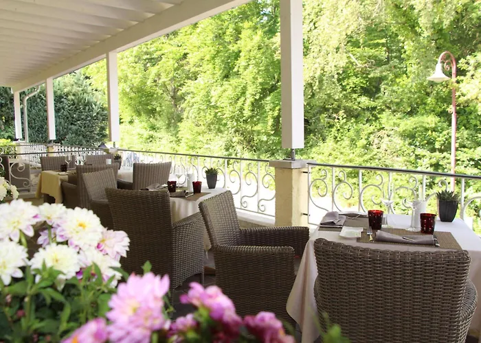 Domaine De La Forêt Hotel