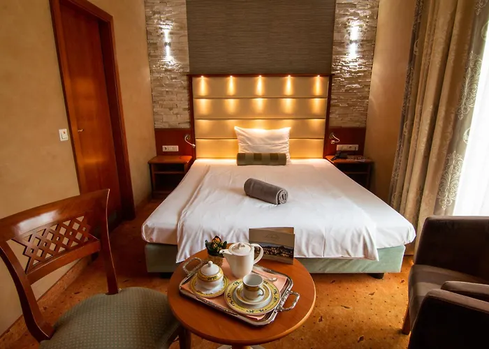 Domaine De La Forêt 4*