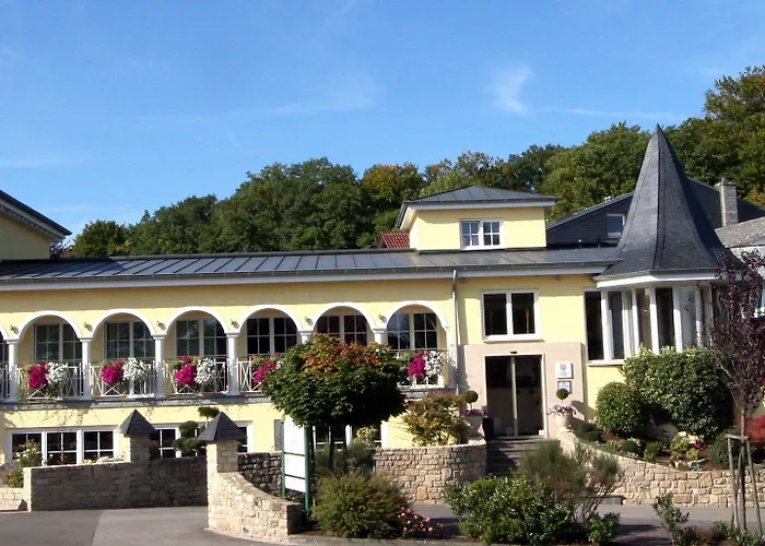Domaine De La Foret 4*