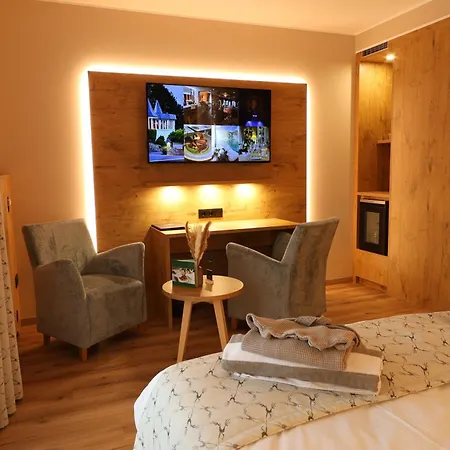 Domaine De La Foret Отель 4*