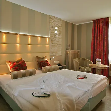 Domaine De La Foret רמיך