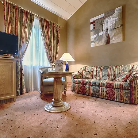 Domaine De La Foret Hotel 4*