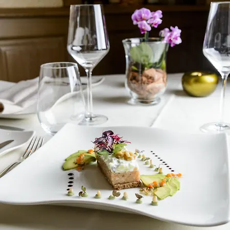 מלון Domaine De La Foret