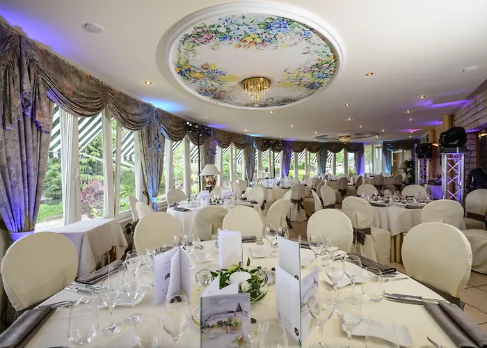 Hotel Domaine De La Foret 4*