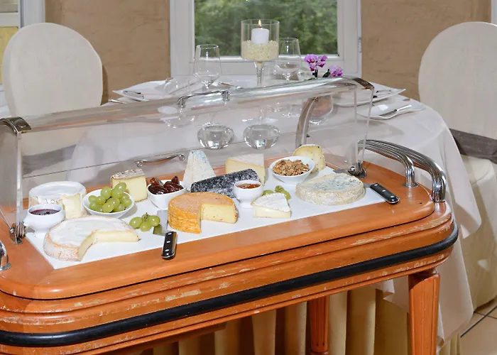 Hotel Domaine De La Foret 4*